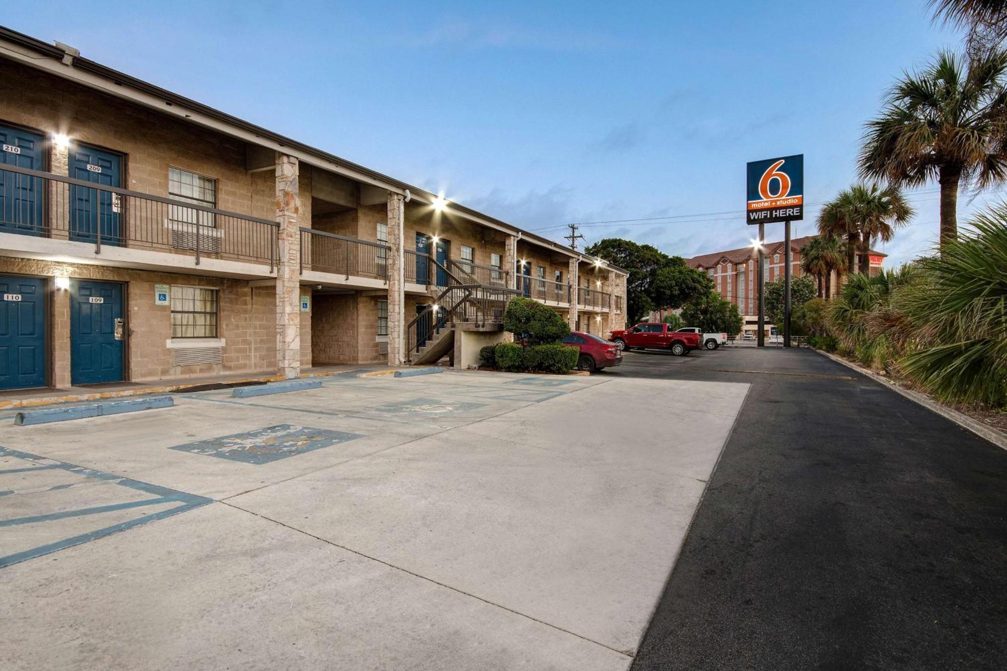 Motel 6-San Antonio, Tx - Northwest Medical Center Екстериор снимка